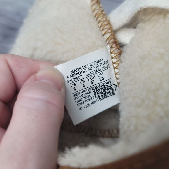 CONVERSE Chuck Taylor Beverly Lace Suede Leather Winter Shoes Women 6 - Picture 8 of 9